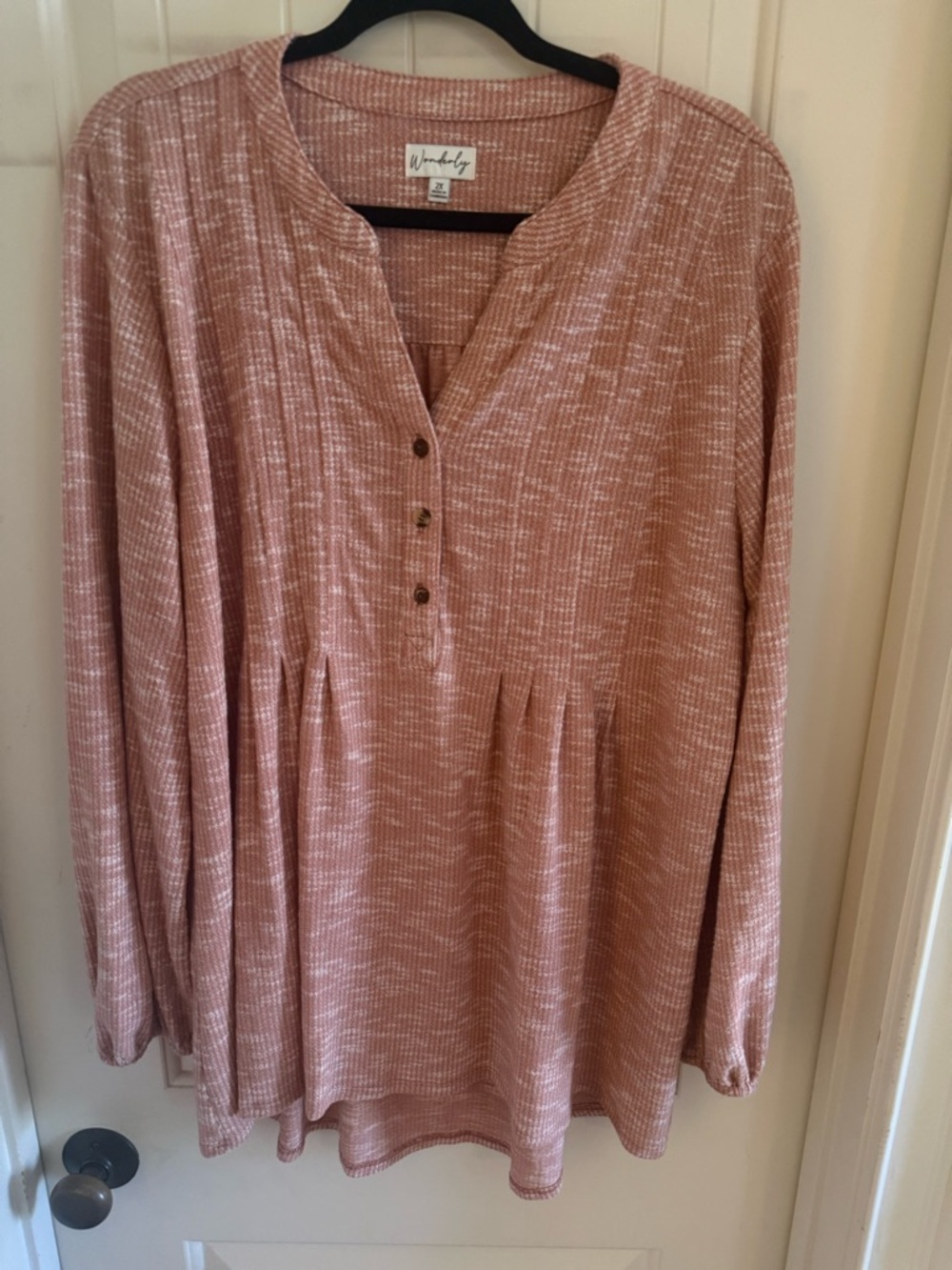 Wonderly Rose Herringbone Henley Top